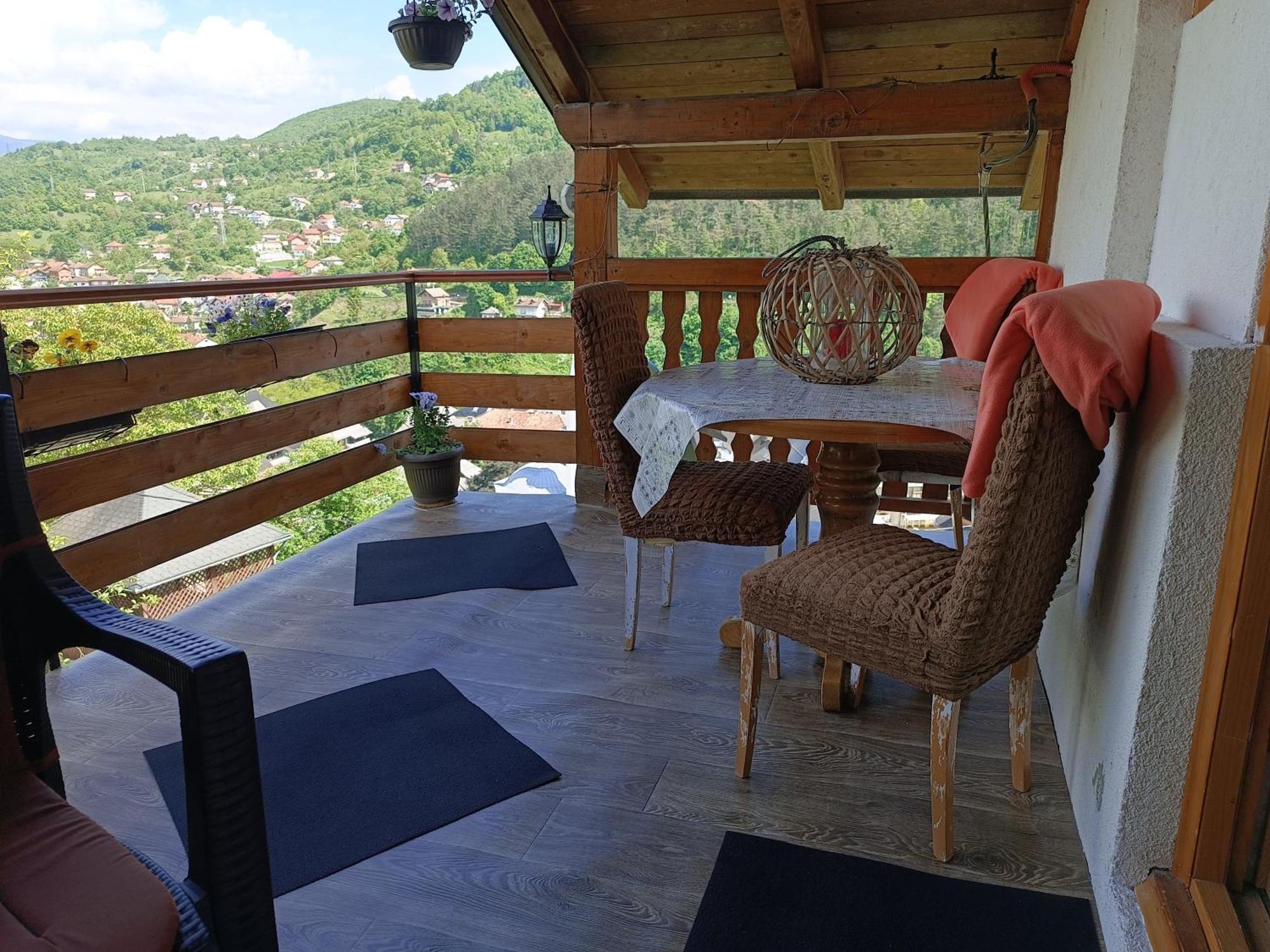 Privatni Smjestaj Kurtalija Hotel Jajce Ngoại thất bức ảnh